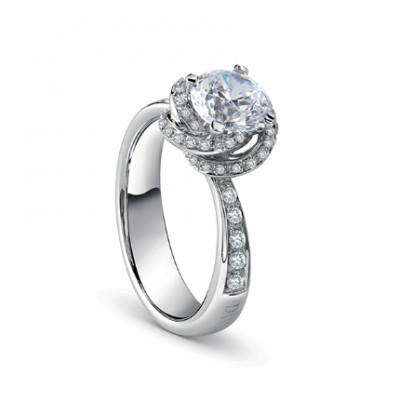 Anello solitario Bocciolo in oro bianco con diamante ct 0,30 GF VS2