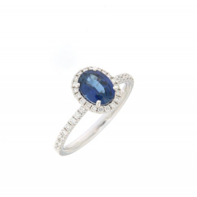 Anello in oro bianco con zaffiro e diamanti