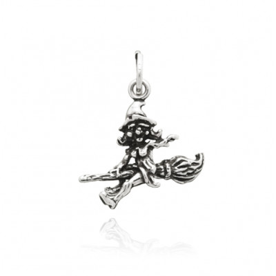 Charm Strega
