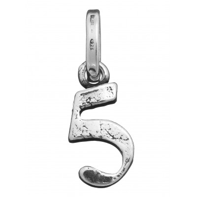Charm Numero 5