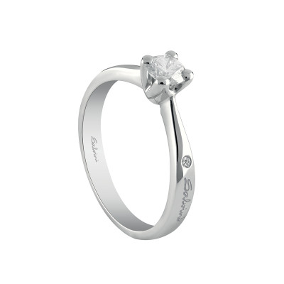 Anello solitario Virginia